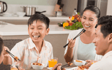 [ẢNH] Những thói quen xấu khiến bạn tăng cân trong thời gian cách ly toàn xã hội