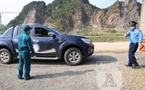 [ẢNH] Cận cảnh chốt kiểm soát Covid-19 ở tuyến tỉnh lộ đặc biệt vào Thủ đô