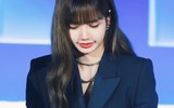 [ẢNH] Phong cách thời trang đẳng cấp của Lisa (Blackpink) trong 