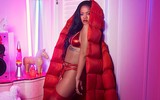 [ẢNH] Rihanna: Từ tuổi thơ ngập tràn trong bạo lực đến nữ ca sĩ có khối tài sản 