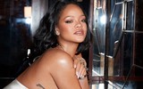 [ẢNH] Rihanna: Từ tuổi thơ ngập tràn trong bạo lực đến nữ ca sĩ có khối tài sản 