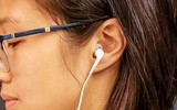 [ẢNH] Những sai lầm khi đeo tai nghe có thể gây ra bệnh
