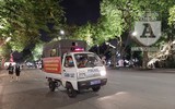 [ẢNH] Khác biệt thú vị trong ngày đầu tiên mở lại phố đi bộ Hồ Gươm 'hậu Covid-19'