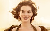 [ẢNH] Chiêm ngưỡng nhan sắc nóng bỏng của Anne Hathaway – 