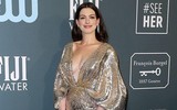 [ẢNH] Chiêm ngưỡng nhan sắc nóng bỏng của Anne Hathaway – 