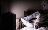 [ẢNH] Cảnh báo những thói quen khi ngủ gây ảnh hưởng lớn tới sức khỏe