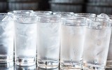 [ẢNH] Tác hại khôn lường khi uống nước đá lạnh thường xuyên