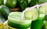 [ẢNH] Tác hại khôn lường khi uống nước đá lạnh thường xuyên
