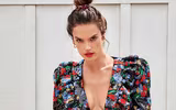 [ẢNH] Chiêm ngưỡng nhan sắc nóng bỏng siêu mẫu U40 Alessandra Ambrosio