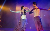 [ẢNH] Eshan Hilal: Từ chàng trai bị soi mói giới tính đến nam vũ công belly dance
