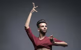 [ẢNH] Eshan Hilal: Từ chàng trai bị soi mói giới tính đến nam vũ công belly dance