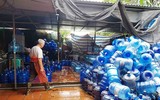 [ẢNH] Từ vụ lấy nước mương ô nhiễm làm nước uống: Cách nhận biết nước tinh khiết 