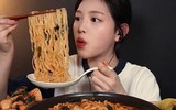 [ẢNH] Nhan sắc ngọt ngào của cô nàng 