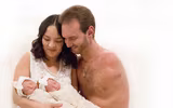 [ẢNH] Cuộc sống viên mãn của chàng trai không tay chân Nick Vujicic
