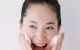 [ẢNH] Những thói quen xấu nhiều người hay mắc phải làm ảnh hưởng tới làn da