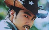 [ẢNH] Lý Hùng: Quý ông giàu có bậc nhất showbiz Việt vẫn lẻ bóng ở độ tuổi U50