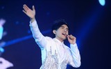 [ẢNH] Ca sĩ Đan Trường ở tuổi 44: Sự nghiệp thành công, hôn nhân viên mãn