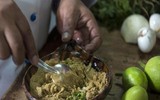 [ẢNH] Độc đáo những món ăn chế biến từ trứng côn trùng