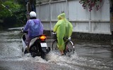 Khu biệt thự cao cấp ở TP.HCM ngập sâu sau trận mưa lớn