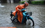 Khu biệt thự cao cấp ở TP.HCM ngập sâu sau trận mưa lớn