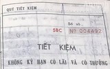 Cận cảnh cuốn sổ tiết kiệm 