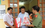 Sẻ chia yêu thương với những mất mát của người dân Mù Cang Chải