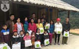 Sẻ chia hơi ấm với học trò, trẻ em nghèo vùng cao