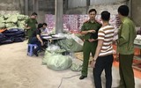 Cận cảnh những chiếc bỉm giả như thật