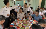 [ẢNH] Tết sớm trên huyện đảo Cồn Cỏ anh hùng