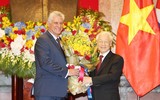 Tổng Bí thư, Chủ tịch nước Nguyễn Phú Trọng đón Chủ tịch Cuba thăm Việt Nam