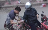 Phố phường Hà Nội ngập tràn không khí Tết