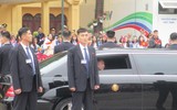 [ẢNH] Toàn bộ hình ảnh Chủ tịch Triều Tiên tới ga Đồng Đăng, lên ô tô về Hà Nội