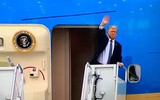 Toàn cảnh Tổng thống Mỹ Donald Trump rời cuộc họp thượng đỉnh, lên máy bay về nước