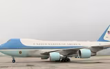 Toàn cảnh Tổng thống Mỹ Donald Trump rời cuộc họp thượng đỉnh, lên máy bay về nước