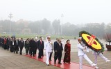 [ẢNH] Lãnh đạo Đảng, Nhà nước vào Lăng viếng Chủ tịch Hồ Chí Minh