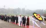 [ẢNH] Lãnh đạo Đảng, Nhà nước vào Lăng viếng Chủ tịch Hồ Chí Minh