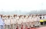 [ẢNH] Lãnh đạo Đảng, Nhà nước vào Lăng viếng Chủ tịch Hồ Chí Minh