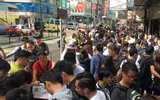 Người Việt 'săn lùng' iPhone X khắp nơi, gấp gáp xách tay về Việt Nam chốt lời
