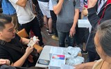 Người Việt 'săn lùng' iPhone X khắp nơi, gấp gáp xách tay về Việt Nam chốt lời