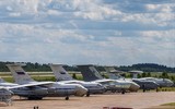 Khám phá 'ngựa thồ' Ilyushin IL-76 Nga vừa chuyển hàng cứu trợ tới Việt Nam