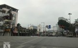 Có một buổi sáng Hà Nội vốn thân quen mà bỗng rất lạ