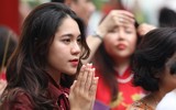 [ẢNH] Người dân nô nức đi lễ đền, chùa dịp đầu năm