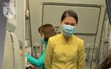 Hàng đoàn người đeo khẩu trang phòng dịch, cảnh chưa từng thấy tại sân bay Việt Nam