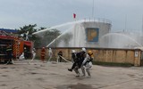 Xử lý nhanh các tình huống cháy, nổ kho xăng dầu