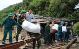 Người dân Đà Bắc gồng mình sau lũ quét