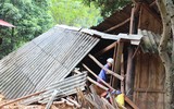 Người dân Đà Bắc gồng mình sau lũ quét