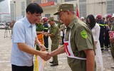 Lực lượng dân phòng thi xử lý tình huống xảy cháy