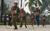Lực lượng dân phòng thi xử lý tình huống xảy cháy
