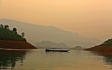 Chuyện ghi bằng ảnh ở phía dưới lòng hồ thủy điện Sơn La