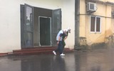Cứu nạn người mắc kẹt trong đám cháy ngôi nhà tại 28B Điện Biên Phủ